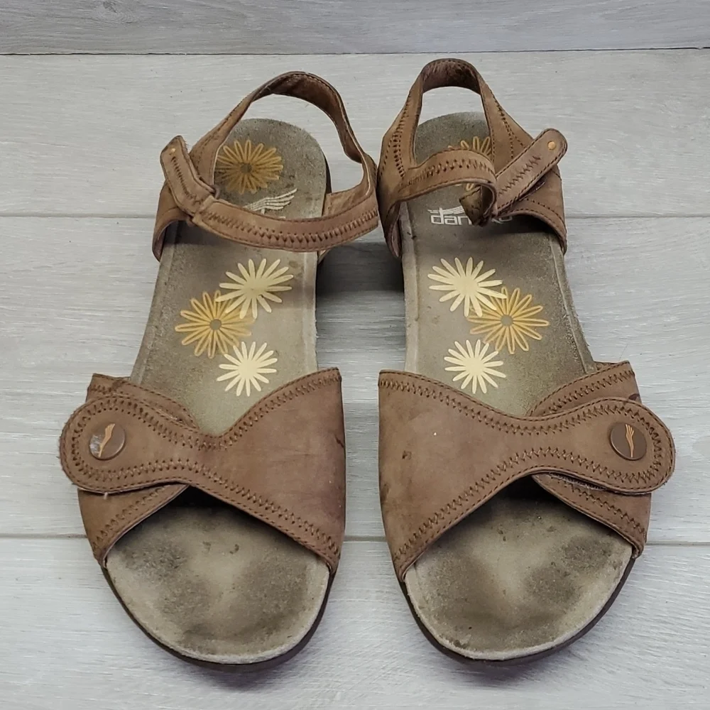 Dansko Women Comfort Professional shoes Sandals Ankle Strap sz 40/9.5-10